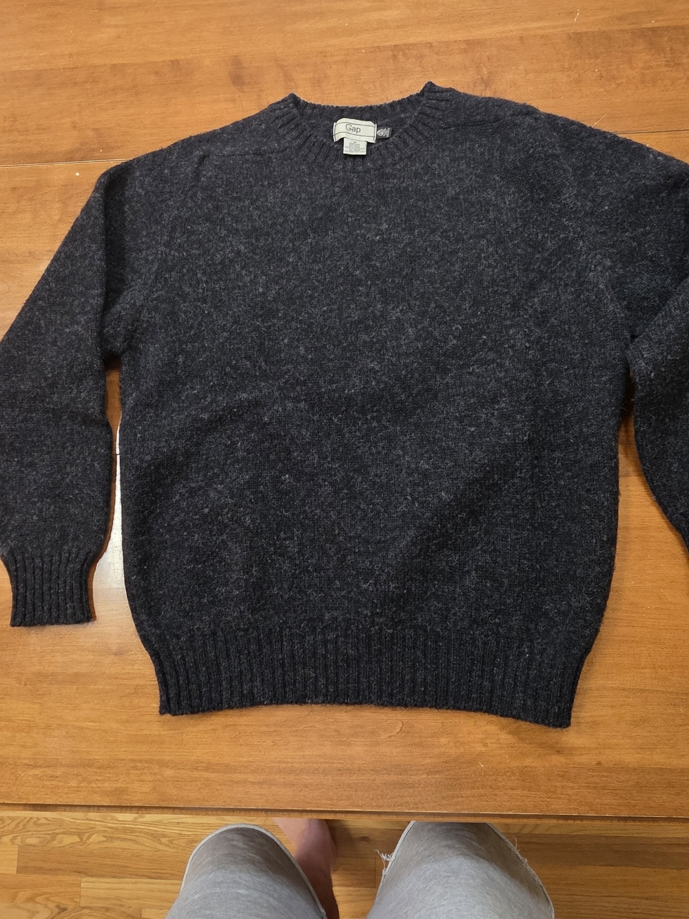 Vintage GAP Women's Crewneck Sweater Made in Scotland